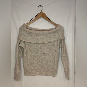 Off-the-shoulder Sweater - H&M Divided